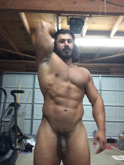 muscle man gay sex