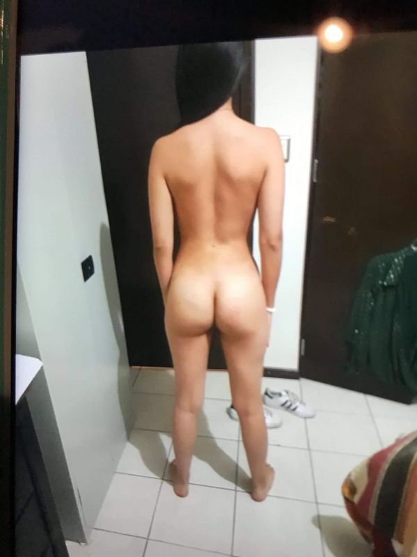 topless nude ass