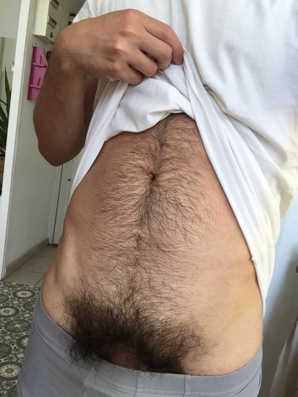 guys with full pubes