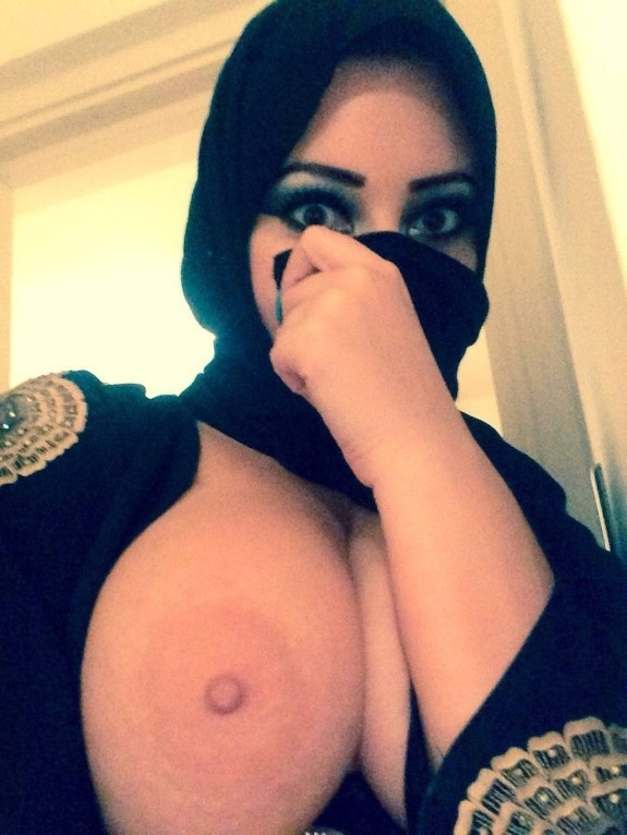 Busty Muslim Girls Nude Cumception