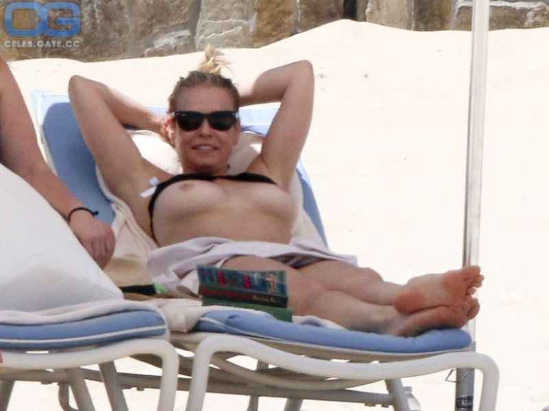 chelsea handler ski