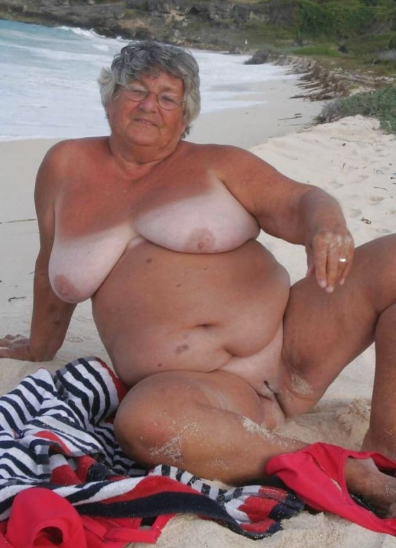 mature bbw nude pics