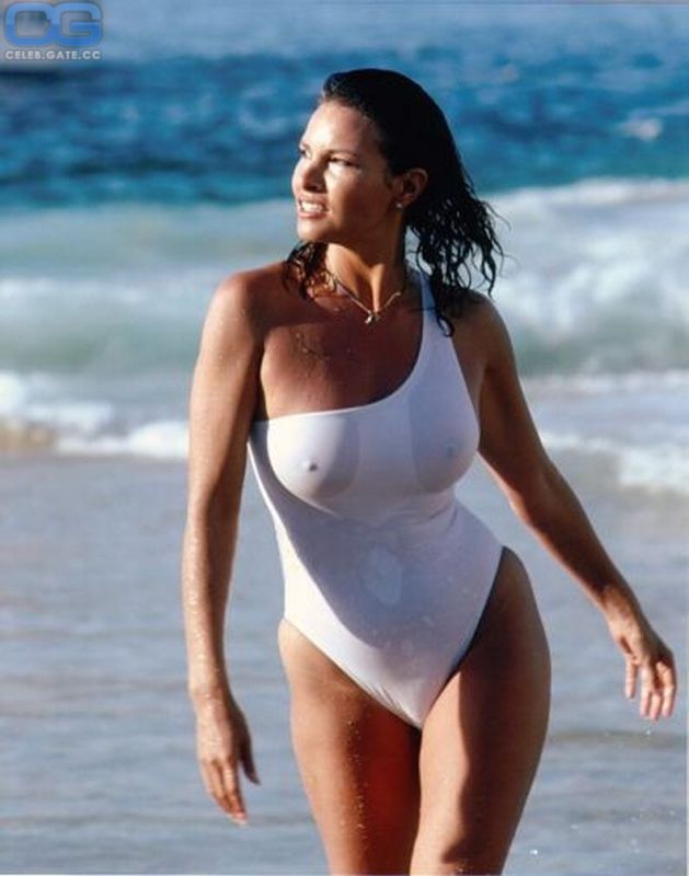 raquel welch cigarette