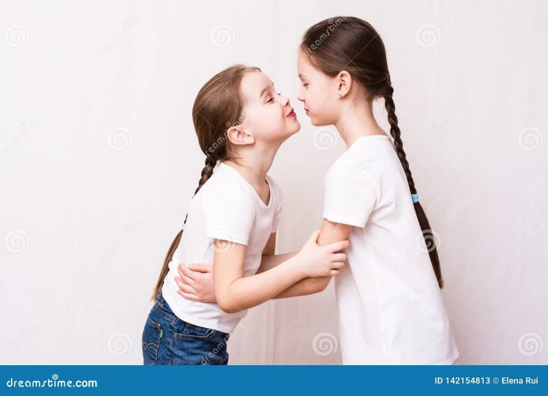 love rain kissing