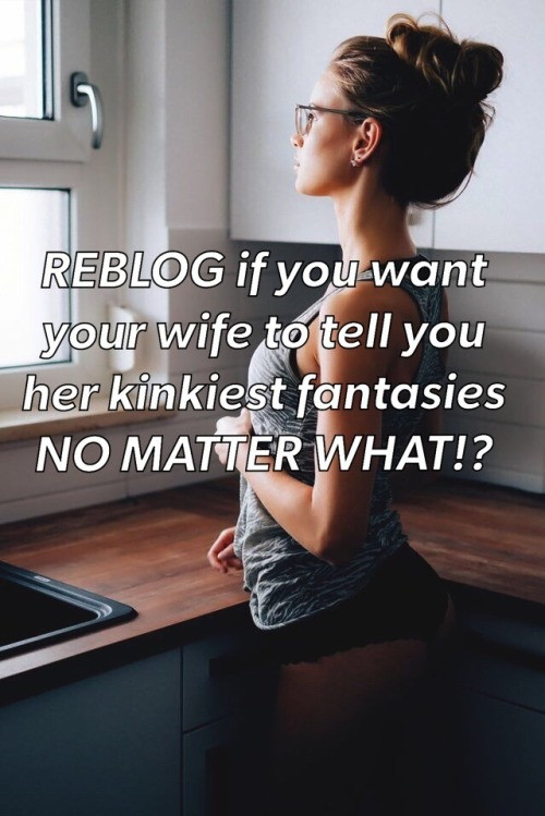 rose and rosie kiss