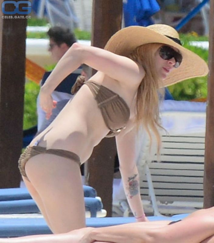 avril lavigne gallery