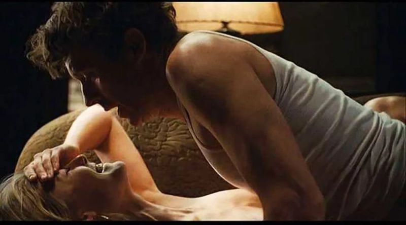 rosamund pike white dress erotic
