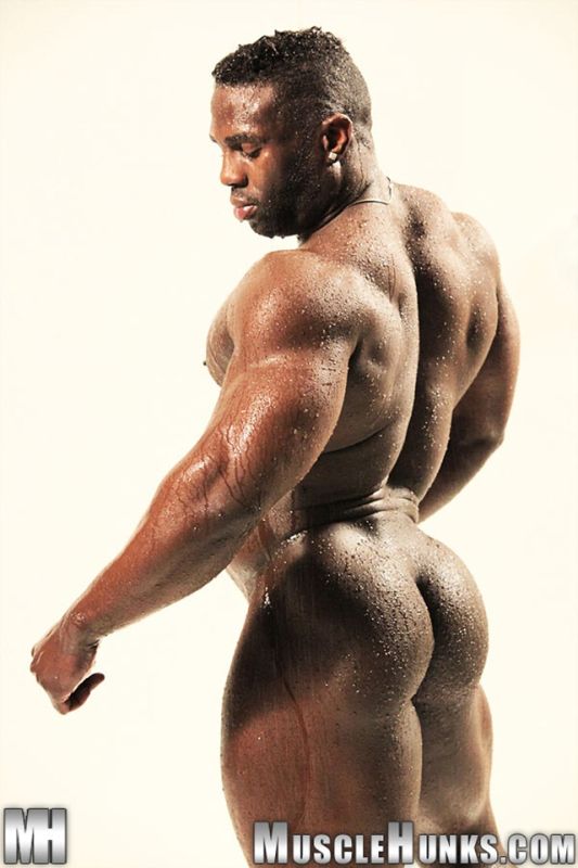 gay muscle ass gets fucked