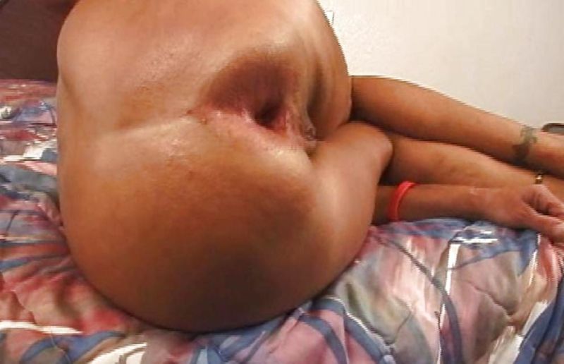 huge gaping asses