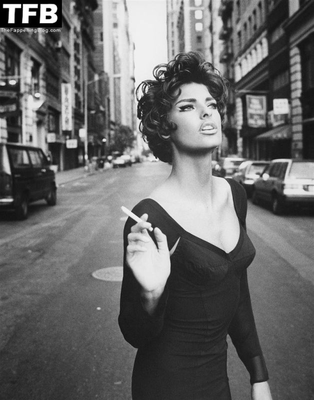 arthur elgort linda evangelista