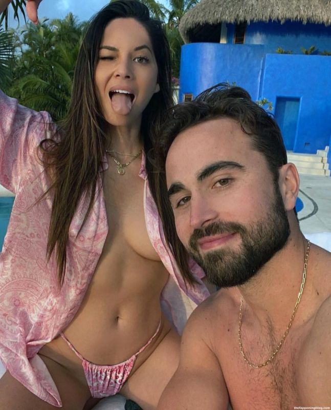 olivia munn texts to chris pine