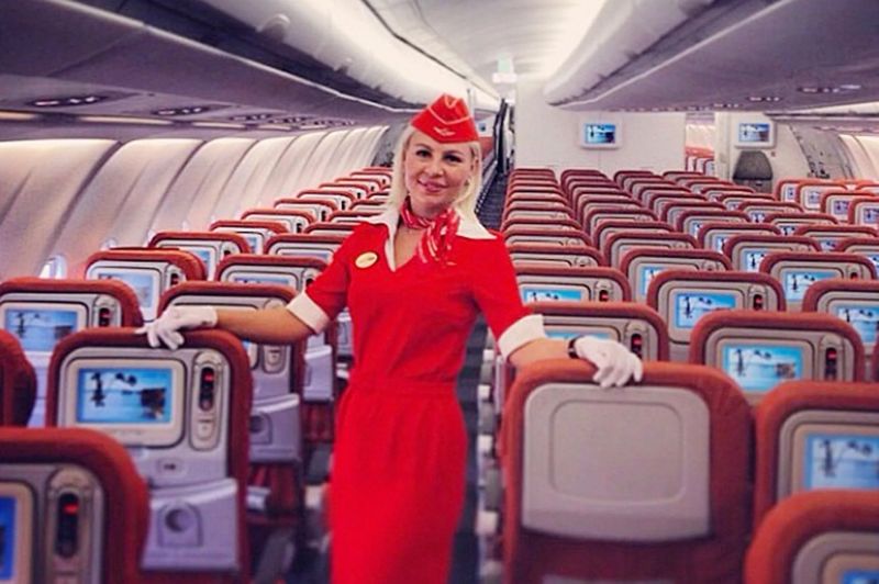flight attendant hair