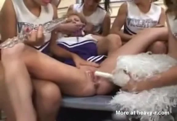 cheerleaders slippage