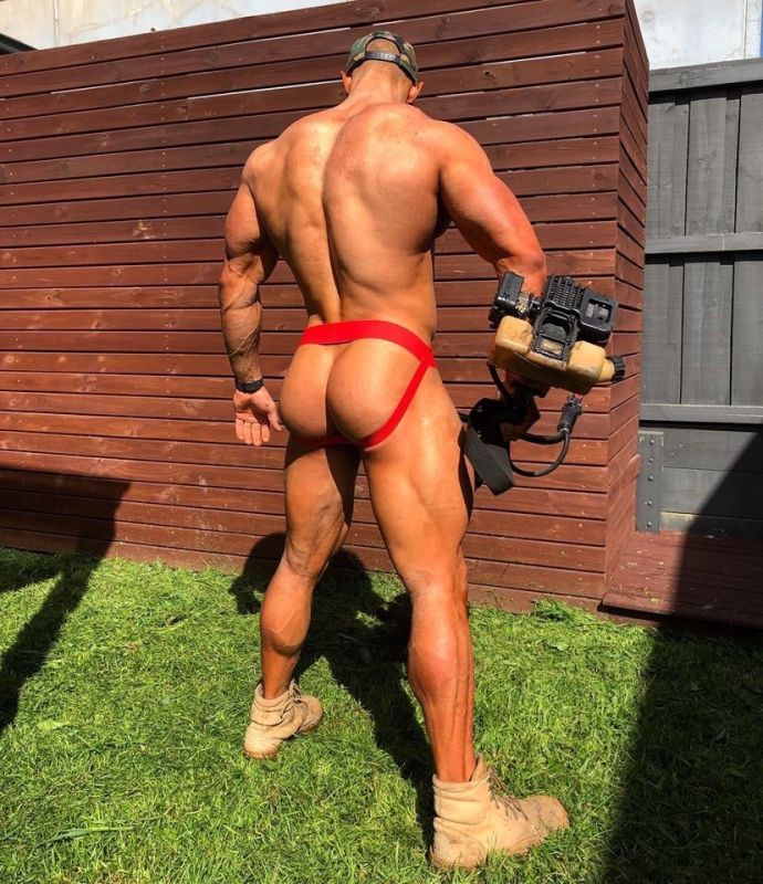 muscular college
