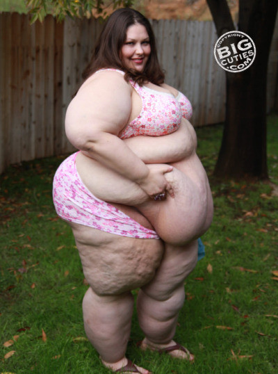 curvy mature bbw ass