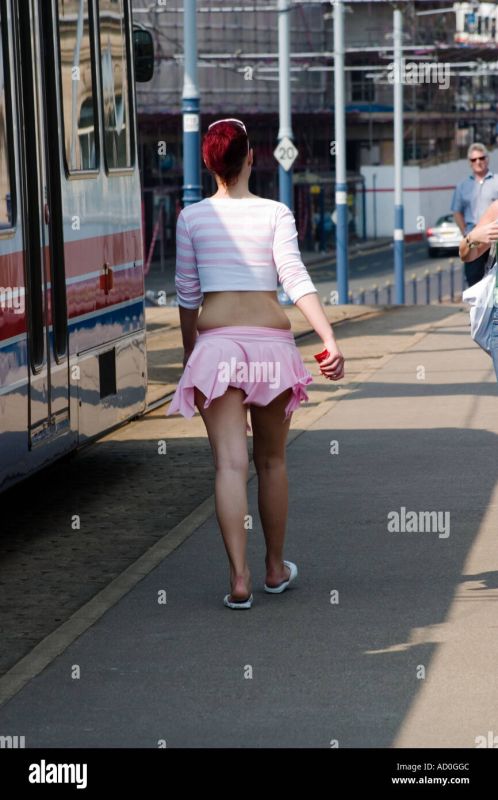 street short clothes