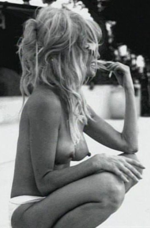 farrah fawcett majors charlie's angels
