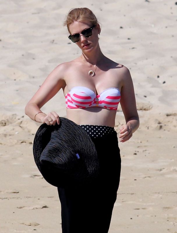 january jones outfits