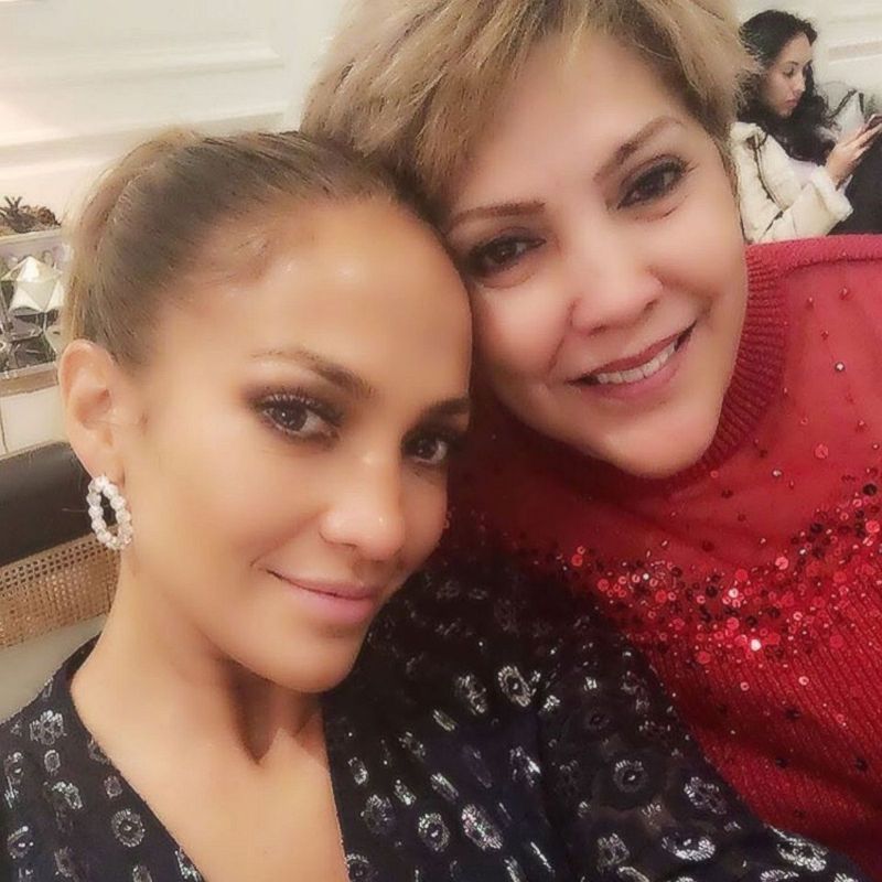 jennifer lopez singer