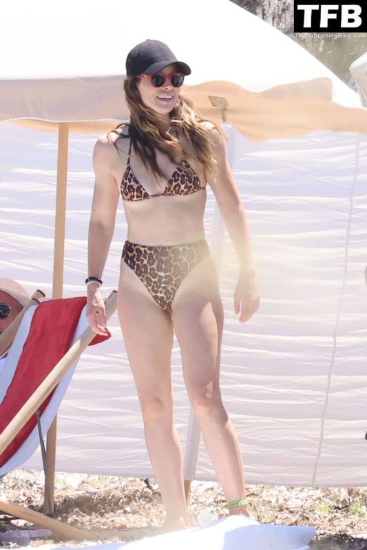 jessica biel smoking