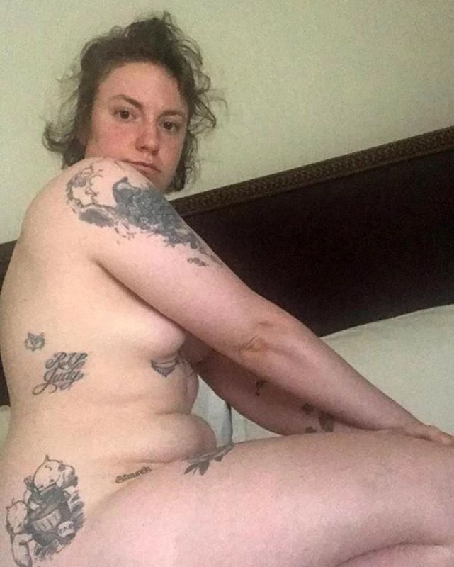 lena dunham bed