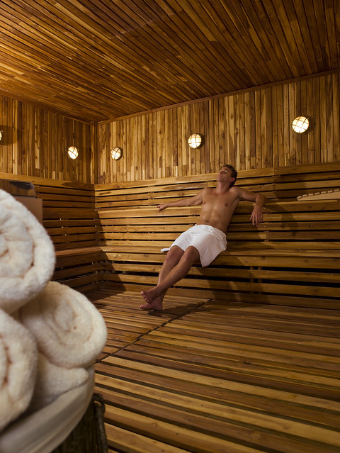 steam shower and sauna units for small spaces