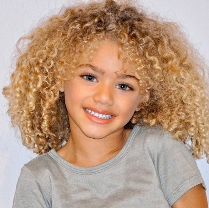 mulatto light eyes
