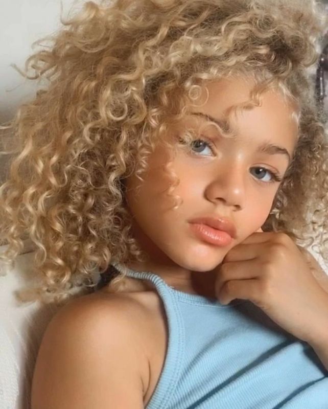 dark skin with blue eyes