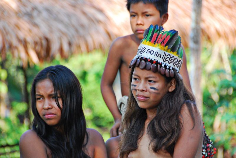 women of amazon rainforest