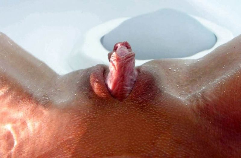 hairy pussy clit