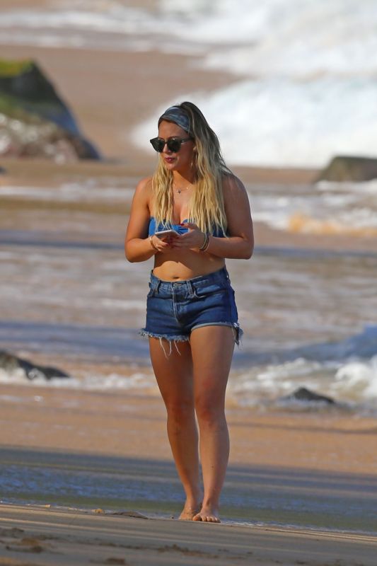 hilary duff hawaii beach bikini