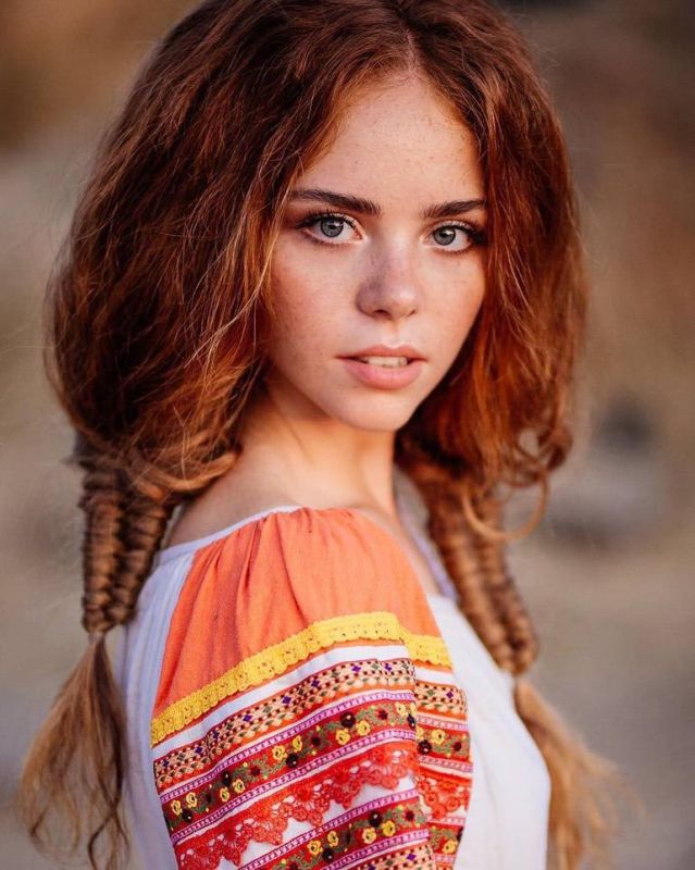 erika wall actress model