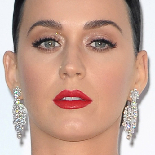 pink lipstick