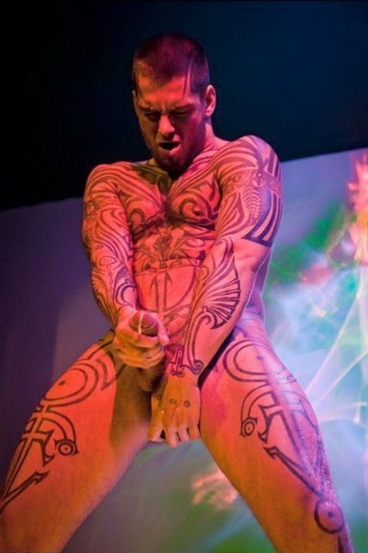 male stripper eating pussy