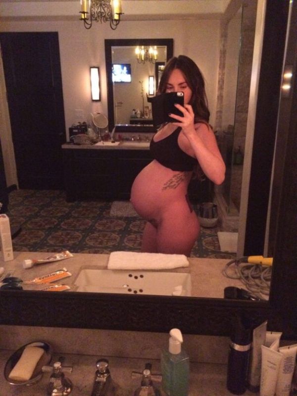 megan fox machine gun kelly awards