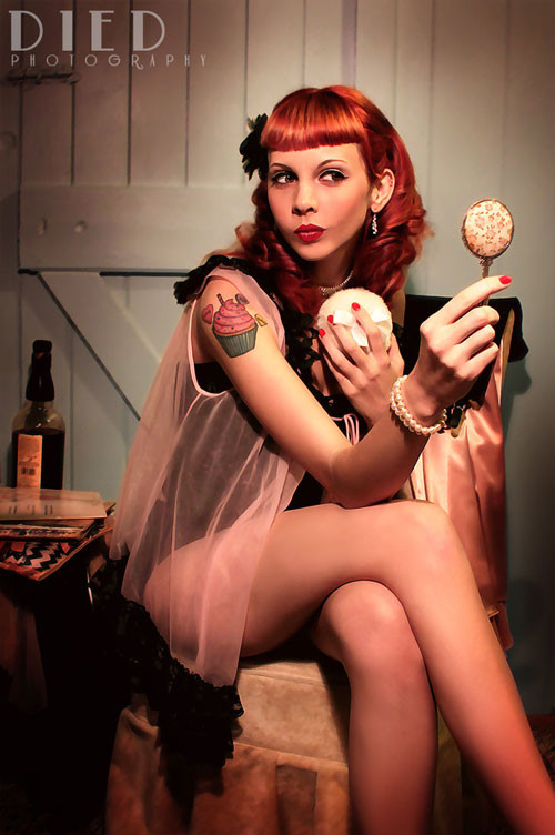 army pin up nurse