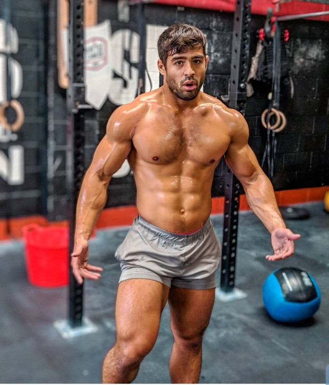 military aesthetic physique