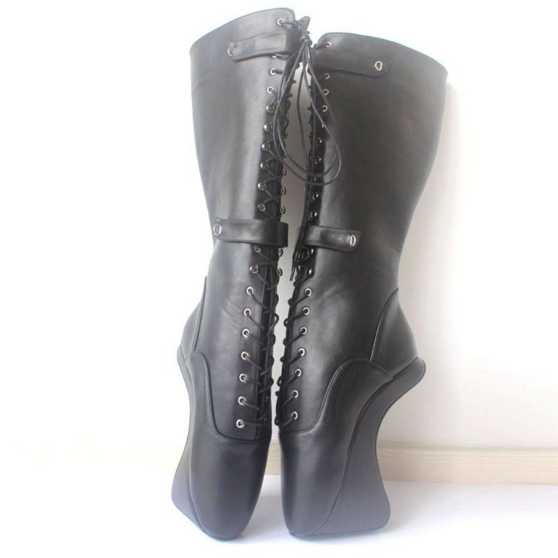 ballet wedge boots