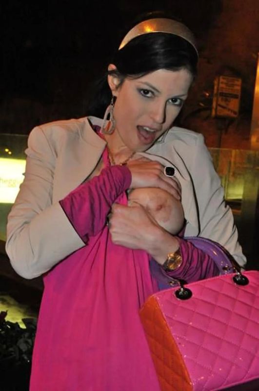 pussy flash