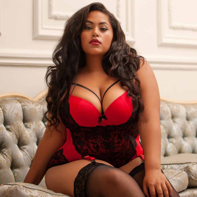 full lingerie plus size