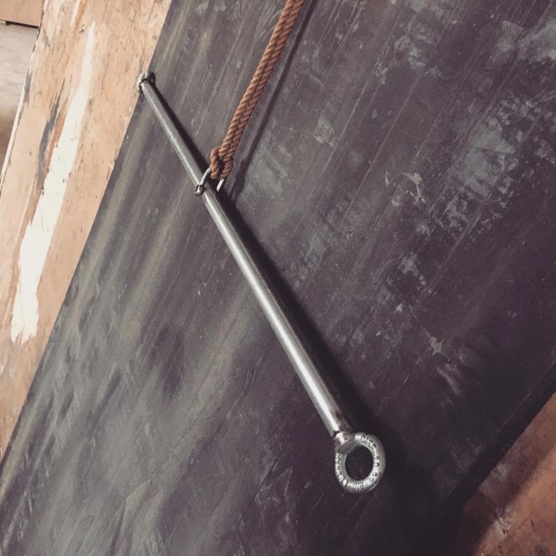 chrome spreader bar