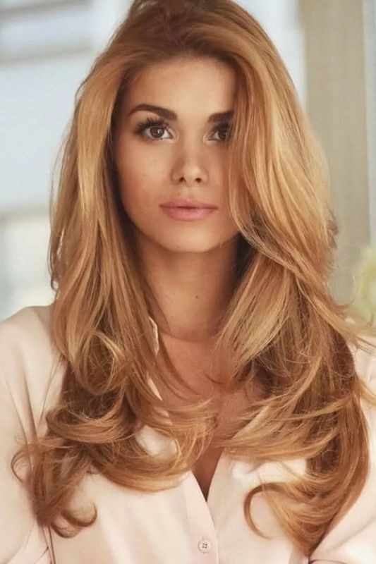 golden metallic hair