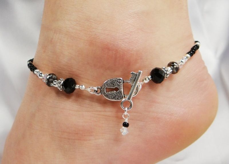 axsmar ankle bracelets