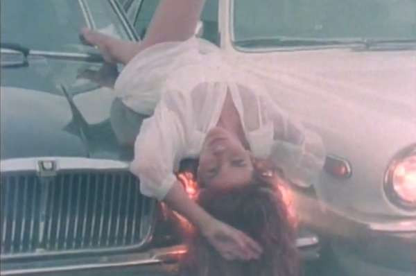 tawny kitaen plastic surgery