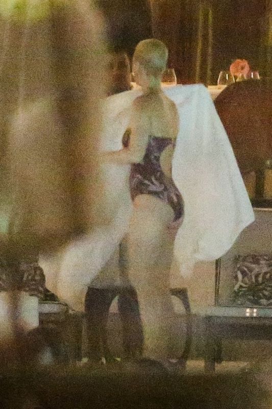 katie perry tights