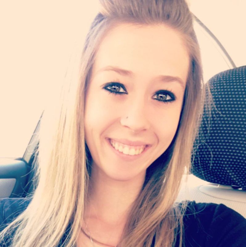 view photos of women on craigslist