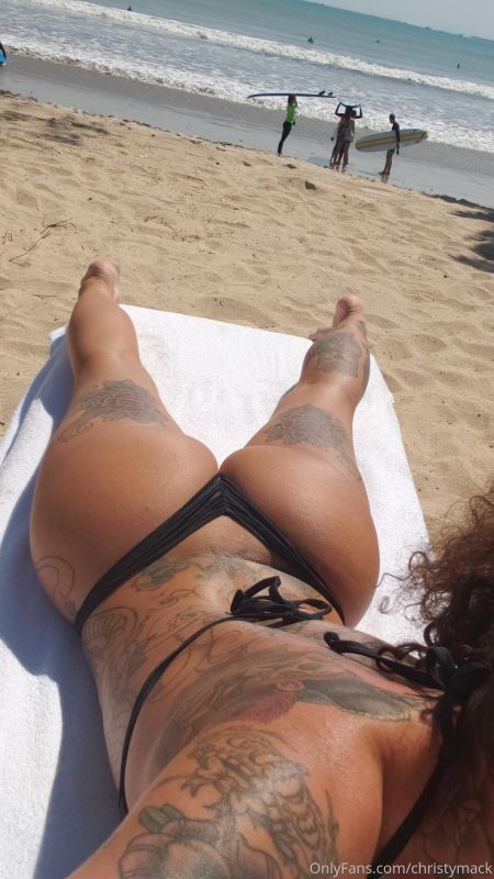 nude ass