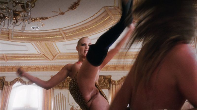 elizabeth berkley scene