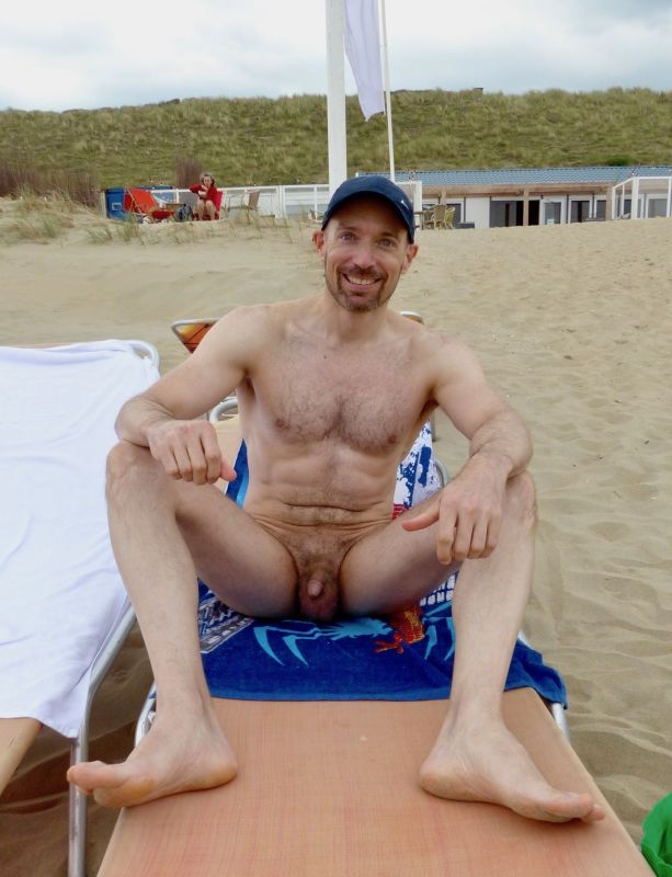 gay men licking nipples