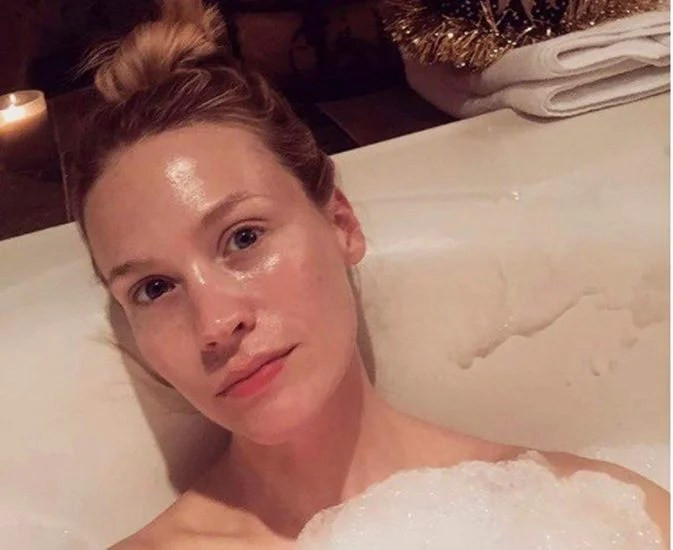 january jones pics free